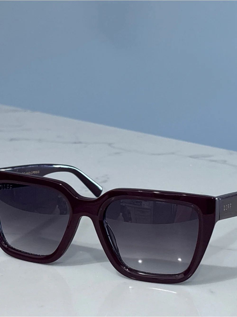DIFF Eyewear Amara Square Sunglasses Burgundy Wine Gradient Lens